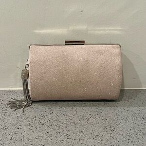 Light Pink Sparkle Oval Frame Clutch Bag with Silver Tassel and Optional Straps